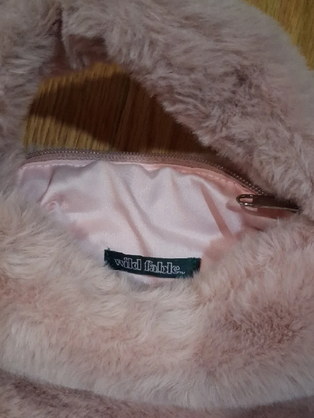 wild fable Blush Faux Fur Circle Handbag - Picture 2 of 2